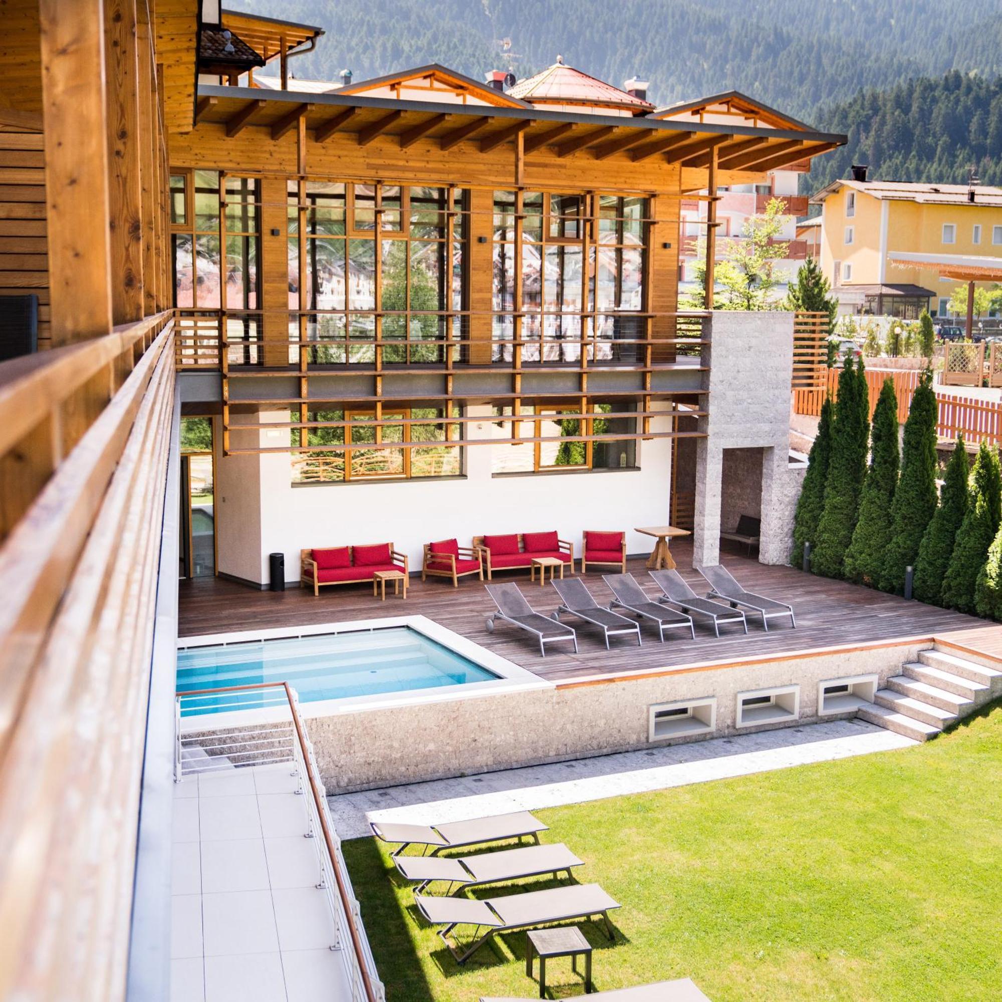 Corona Dolomites Hotel Andalo Exteriör bild